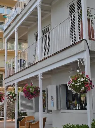 Aromar Apartment *