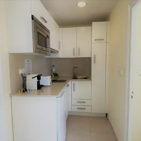 Aromar Apartment