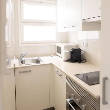 Aromar Apartment