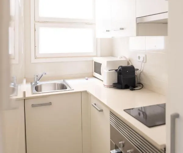 Aromar Apartment